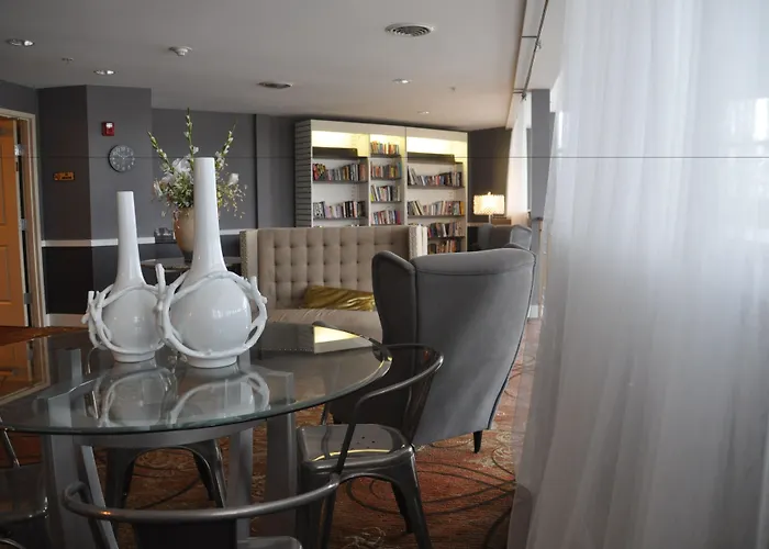 The On Sheridan Hotel 3*
